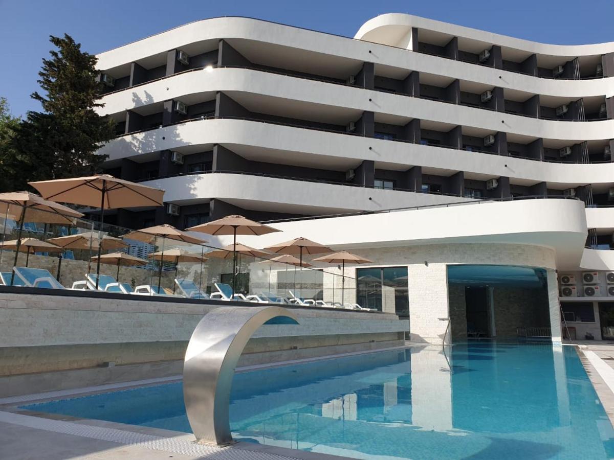 Montenegrina Hotel & Spa All-Inclusive Becici  Exterior photo