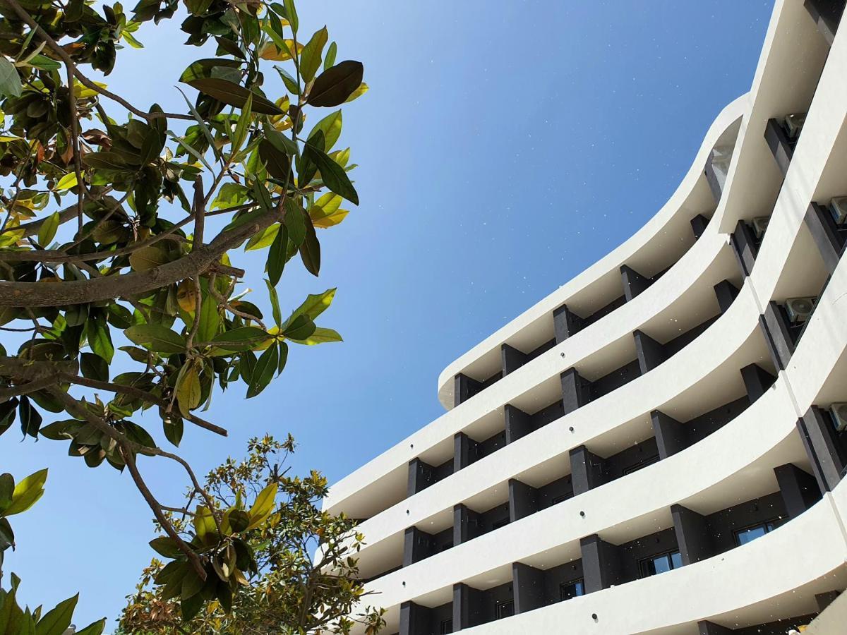 Montenegrina Hotel & Spa All-Inclusive Becici  Exterior photo